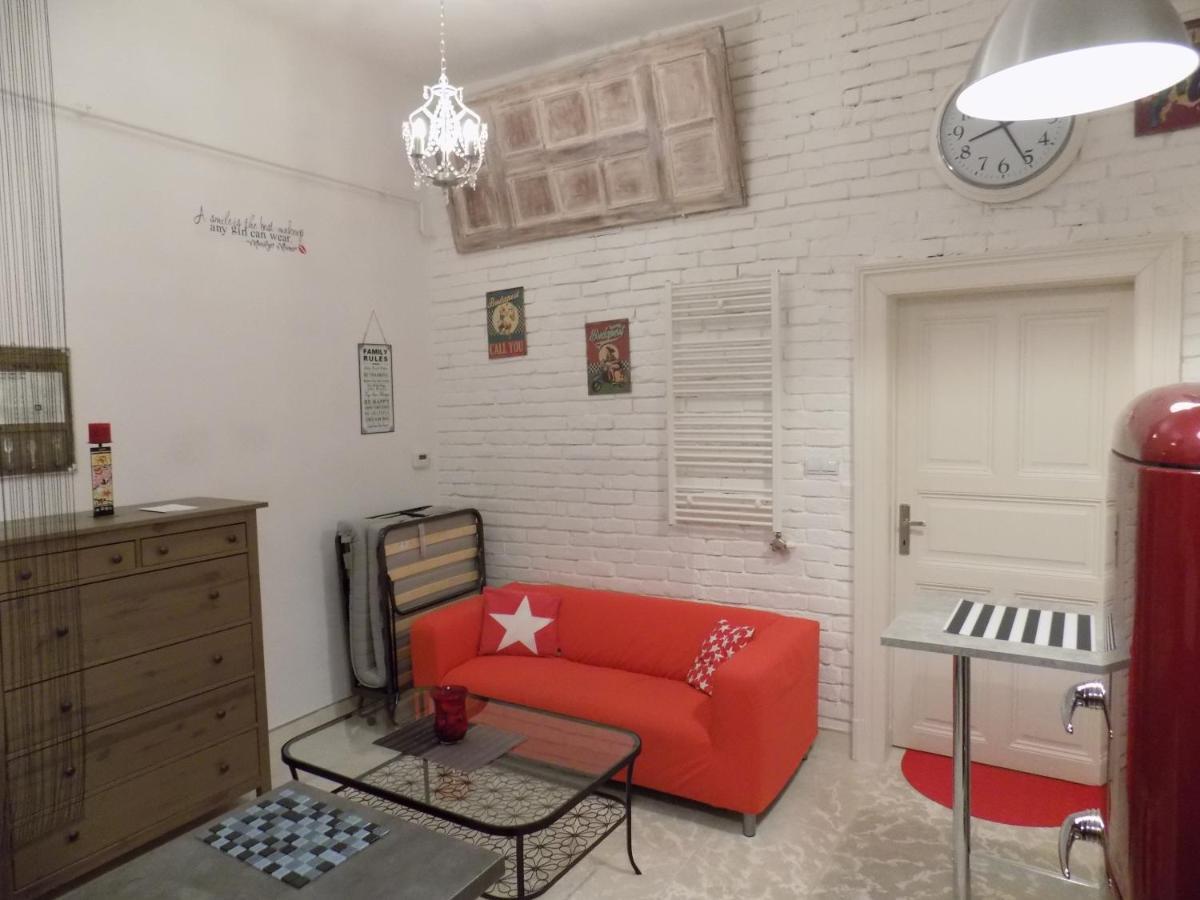 Czingu-Lak Apartment Mişcolţ Exterior foto